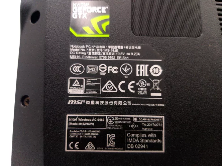 LAPTOP MSI GV62 I7/16GB/256GB SSD GTX1060 W10