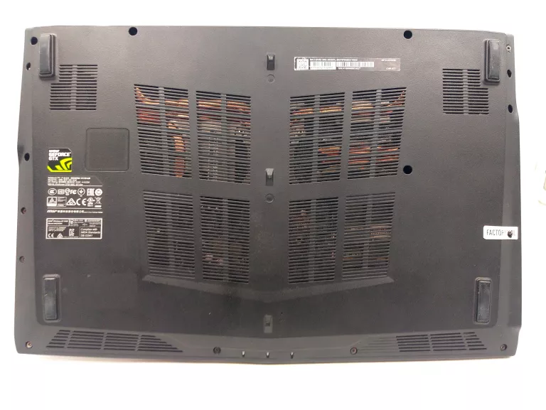 LAPTOP MSI GV62 I7/16GB/256GB SSD GTX1060 W10