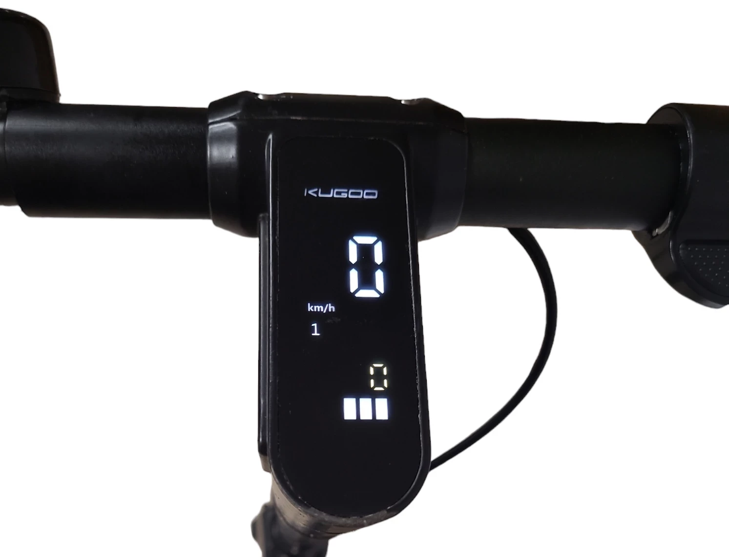 hulajnoga-elektryczna-kugoo-m2-pro-zasilacz-marka-kugoo