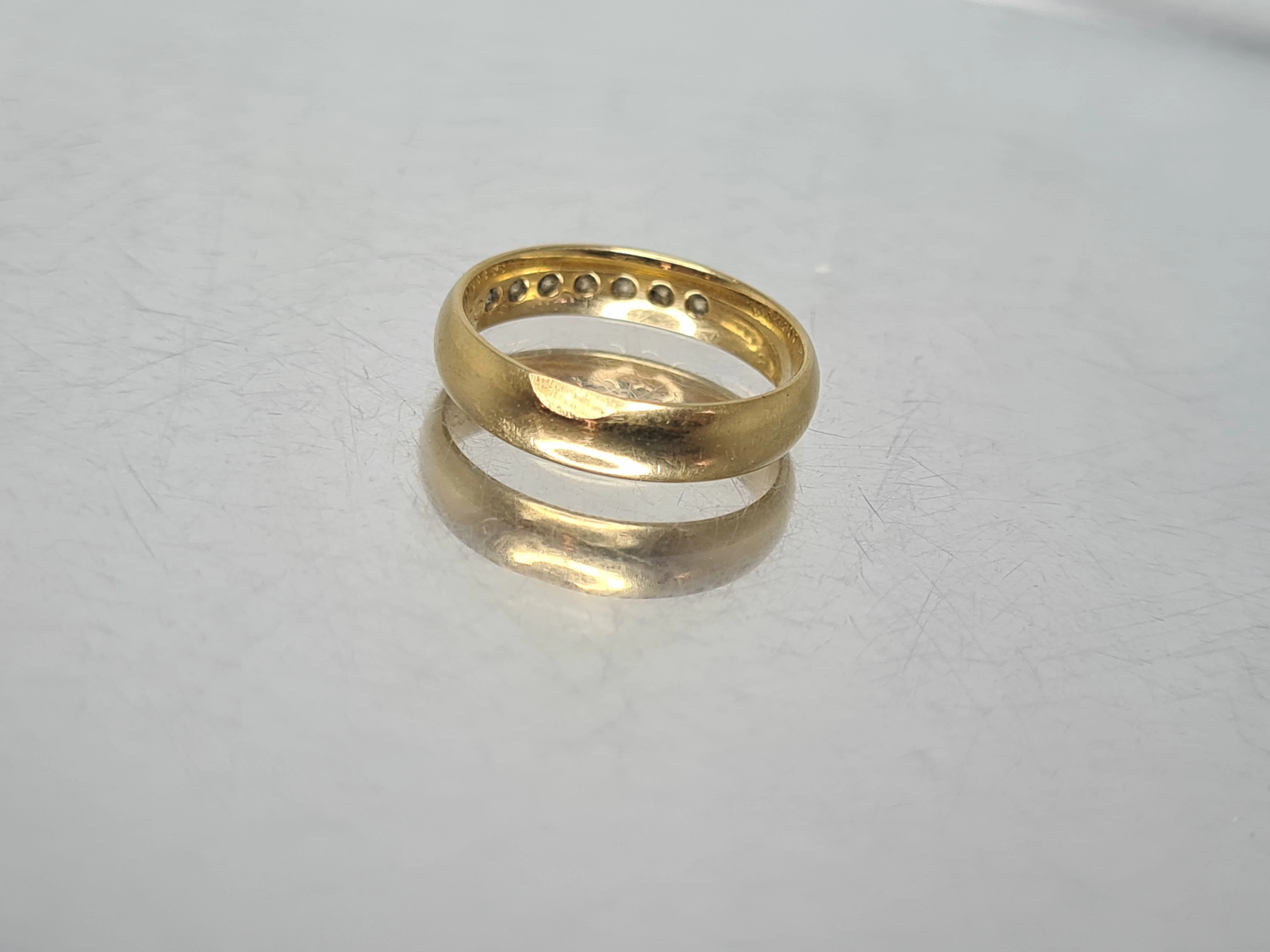 zloty-pierscionek-obraczkowy-585-stan-uzywany