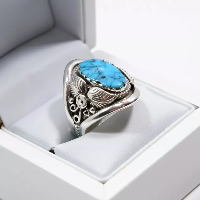 SREBRNY SYGNET BŁĘKITNE OCZKO R8 STERLING 12.86G