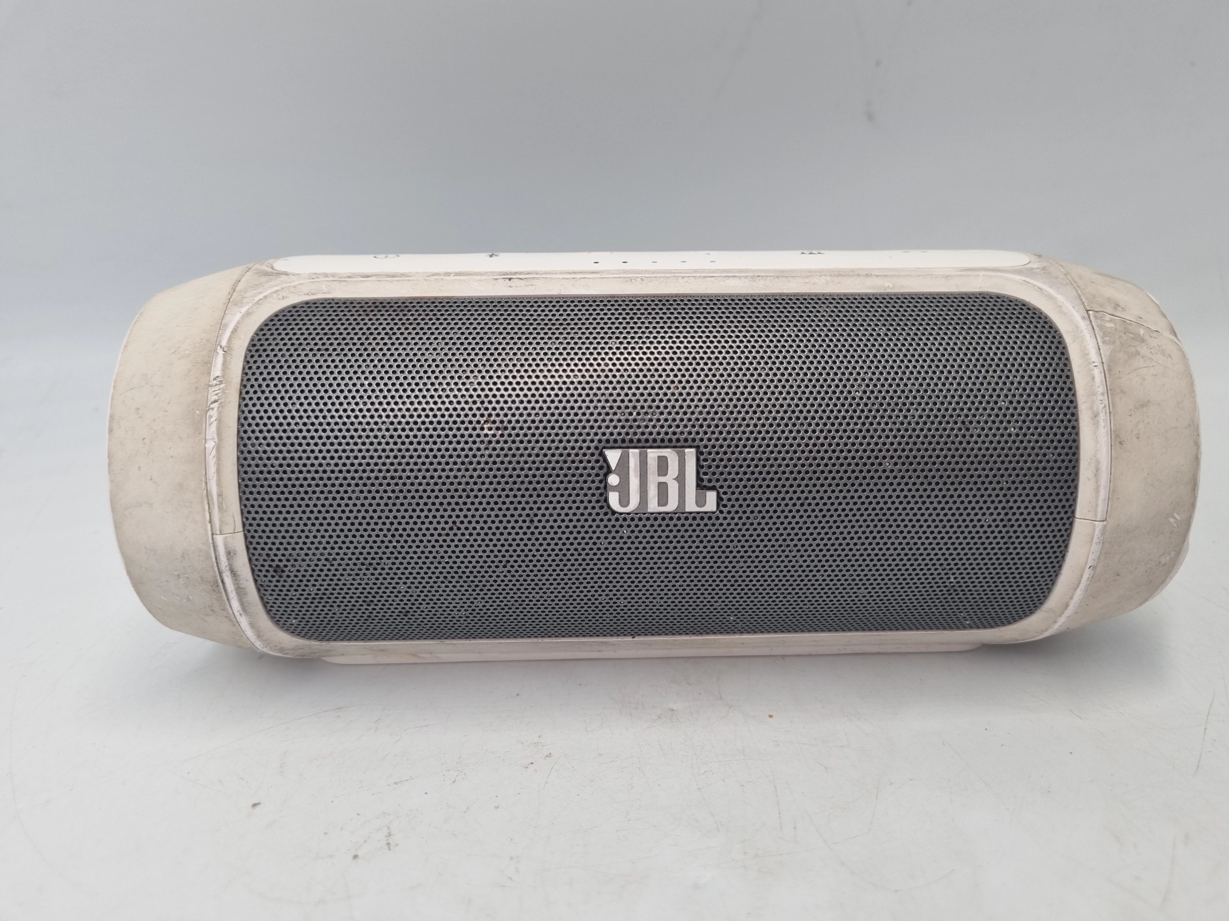 glosnik-przenosny-jbl-charge-2-bialy-pulawska-103-warszawa