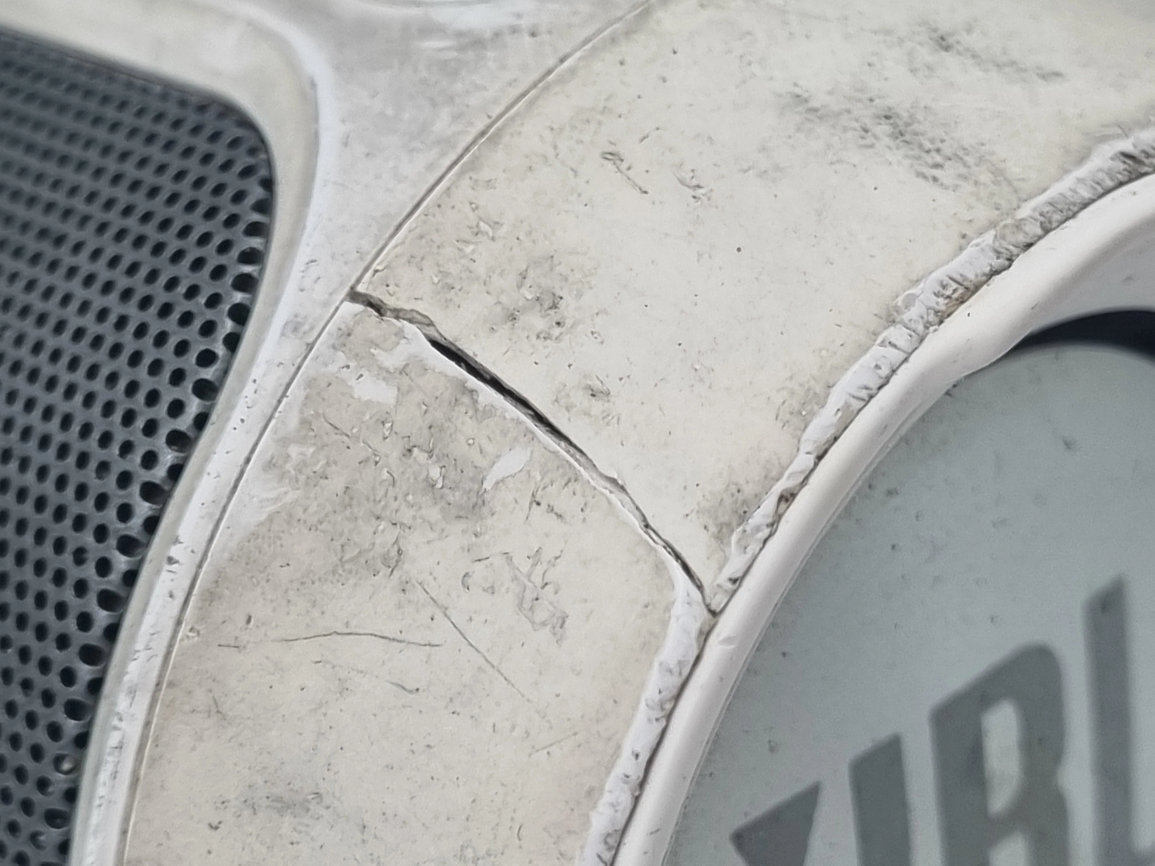 glosnik-przenosny-jbl-charge-2-bialy-ean-gtin-5003632142624