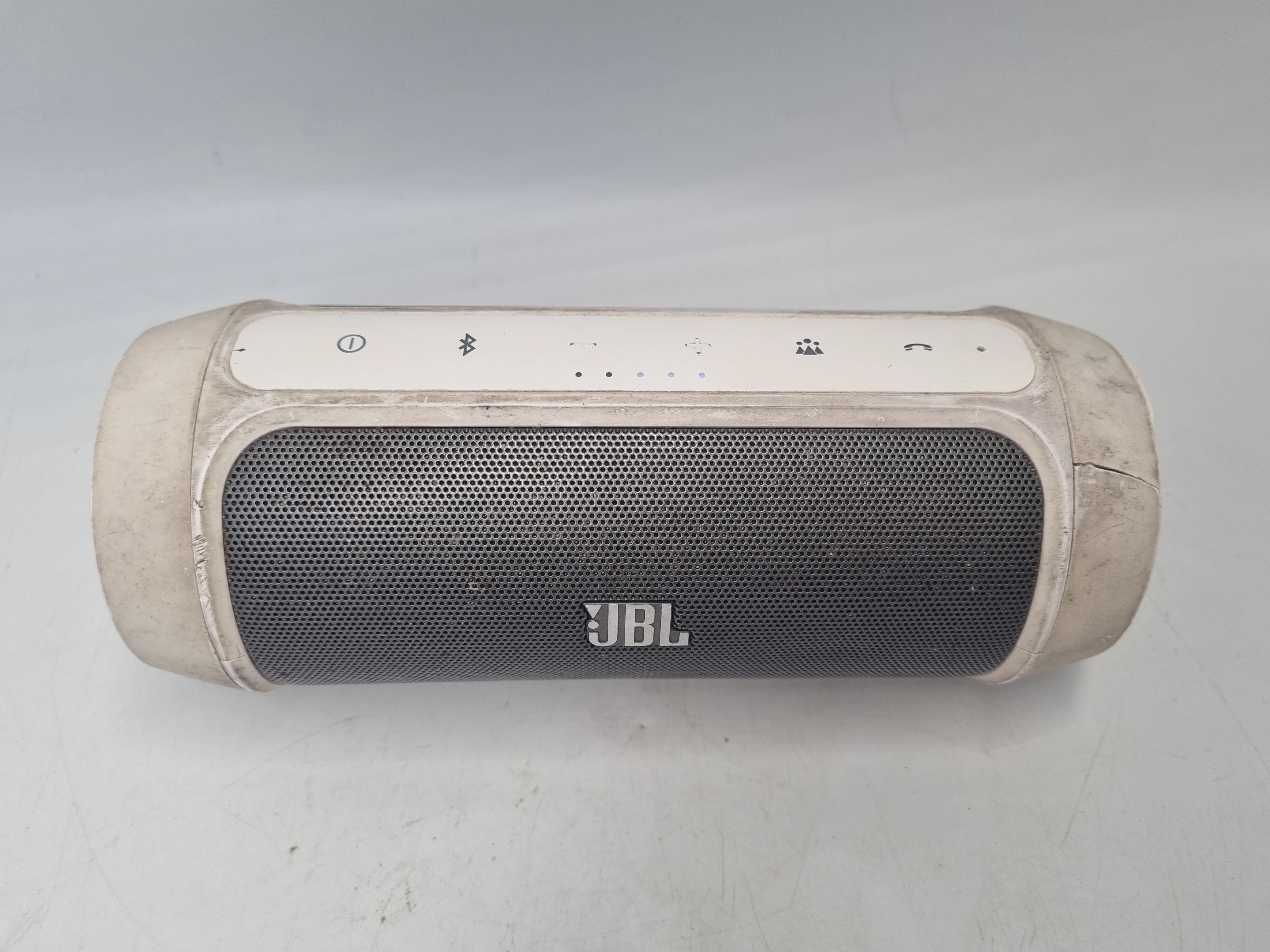 glosnik-przenosny-jbl-charge-2-bialy-moc-15