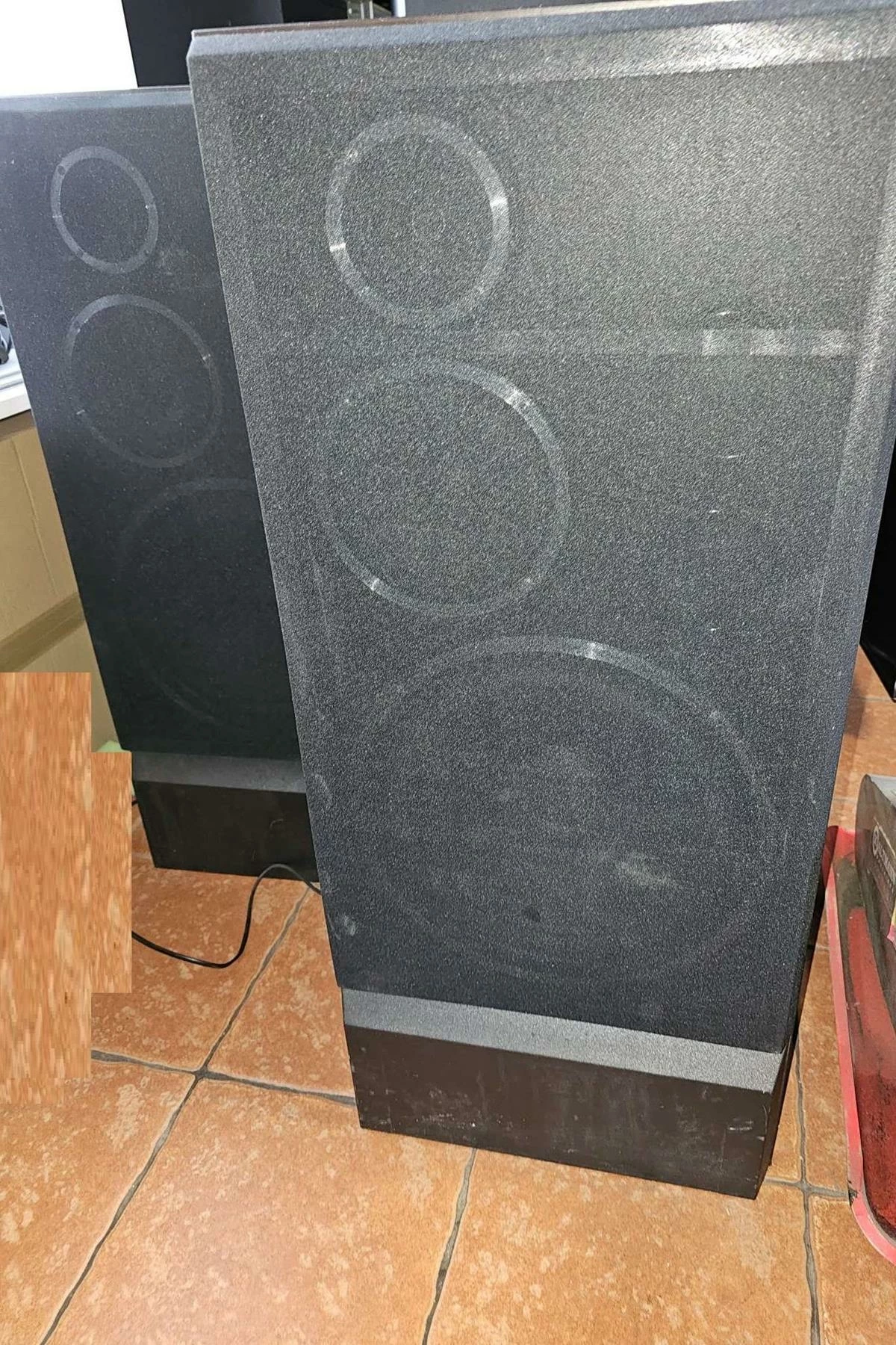 zestaw-2-glosnikow-altus-300-wzmacniacz-model-altus-300-pl