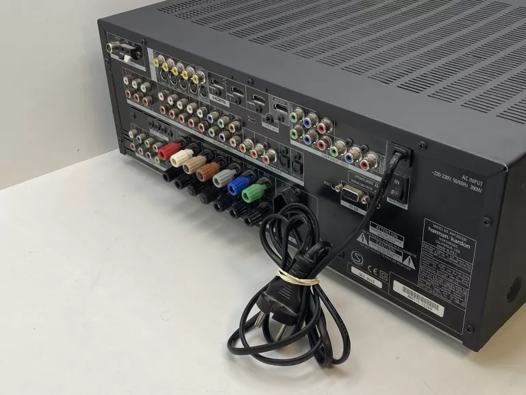 AMPLITUNER WZMACNIACZ HARMAN KARDON AVR 255