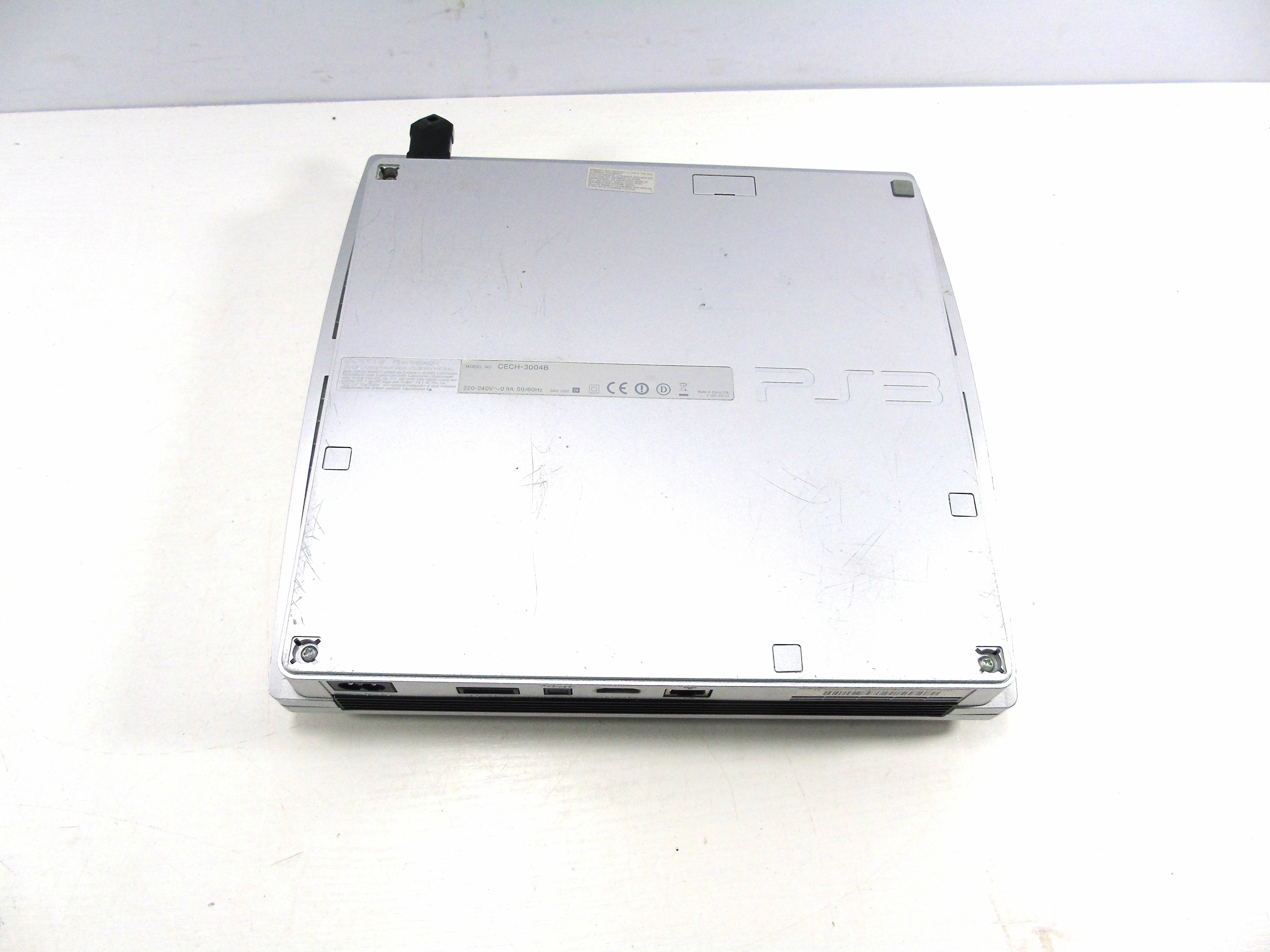 konsola-ps3-320gb-satin-silver-cech-3004b-kolor-czarny