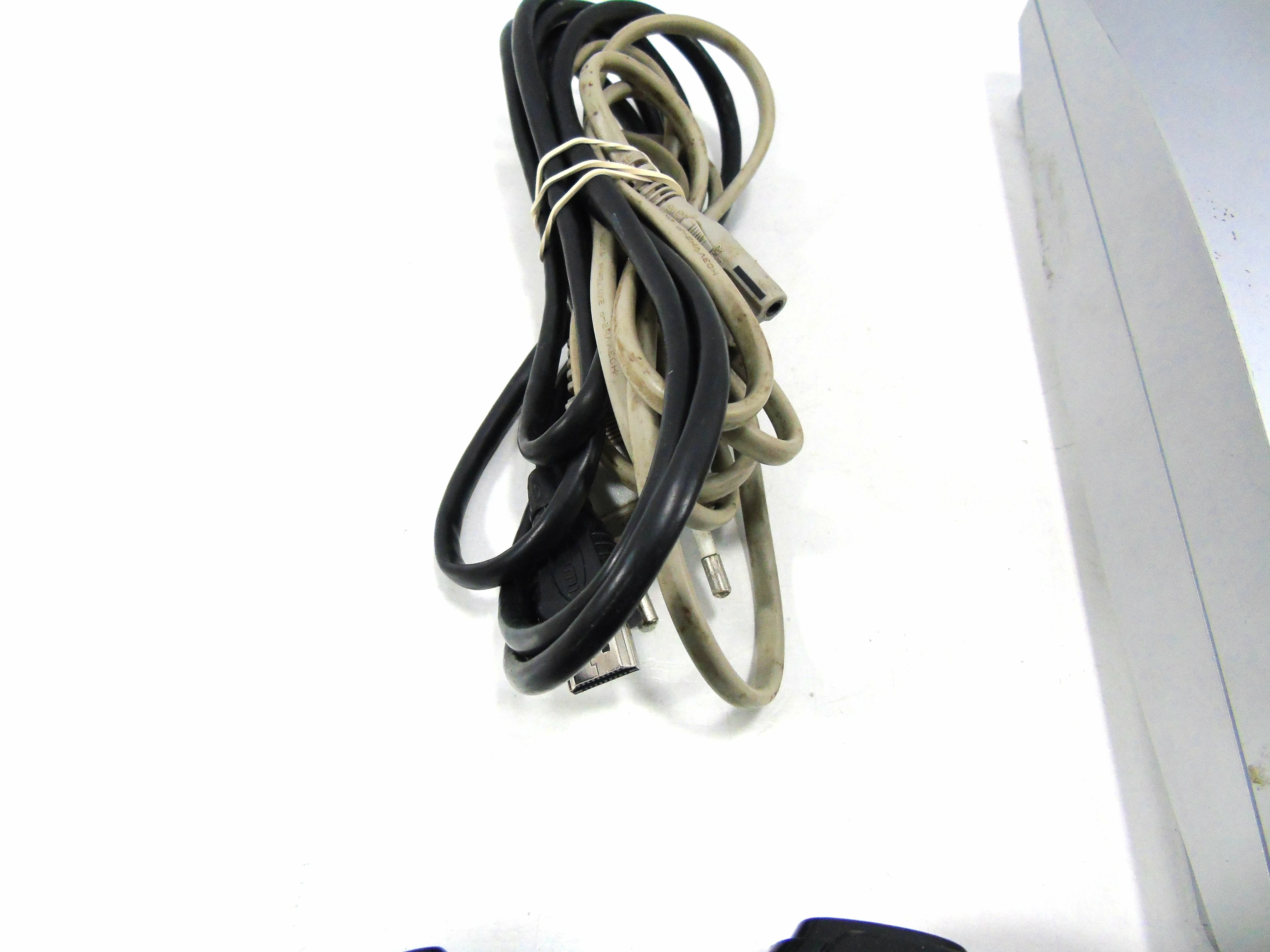 konsola-ps3-320gb-satin-silver-cech-3004b-wersja-konsoli-slim