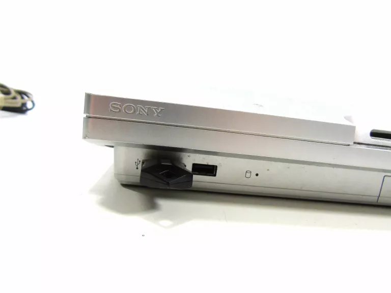 KONSOLA PS3 320GB SATIN SILVER CECH-3004B