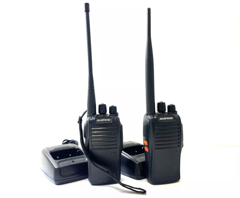 KRÓTKOFALÓWKA BAOFENG BF-888S X2 STACJA ŁADUJĄCA X2
