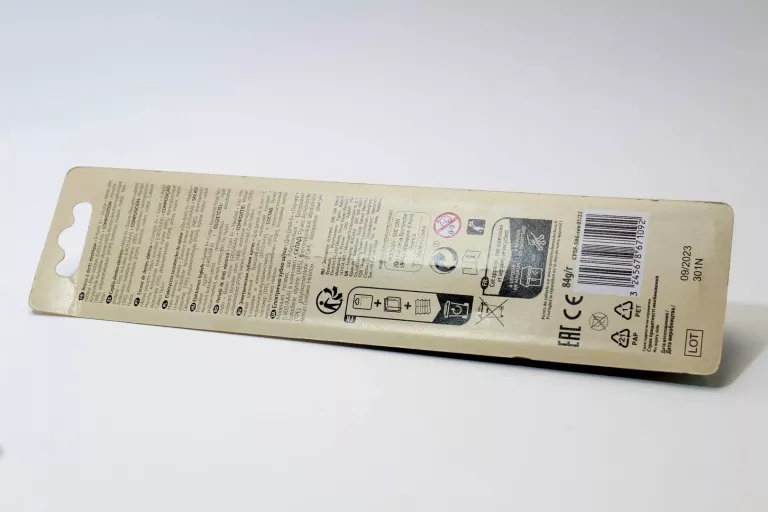 SZCZOTECZKA ELEKTRYCZNA DLA DZIECI NIEBIESKA AUCHAN BLISTER