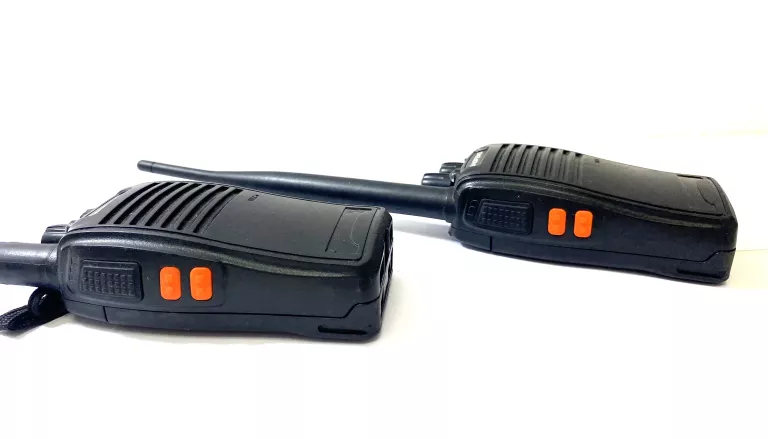 KRÓTKOFALÓWKA BAOFENG BF-888S X2 STACJA ŁADUJĄCA X2