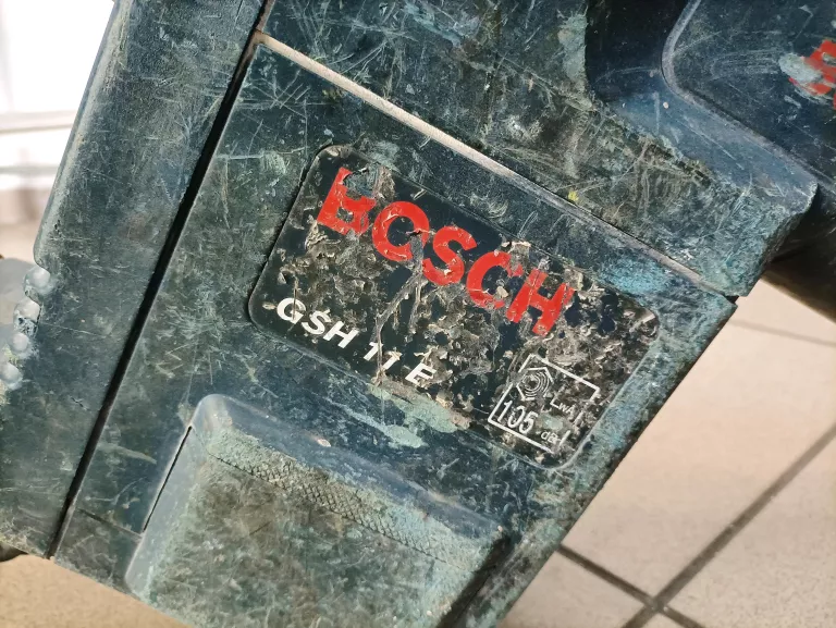 MŁOT BOSCH HAMMER GSH 11E