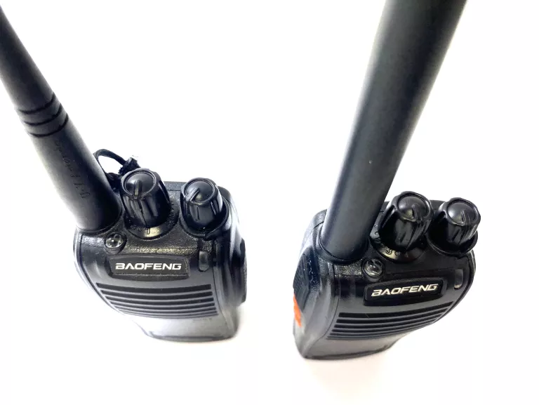 KRÓTKOFALÓWKA BAOFENG BF-888S X2 STACJA ŁADUJĄCA X2
