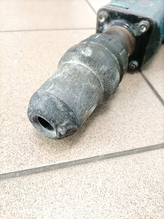 MŁOT BOSCH HAMMER GSH 11E