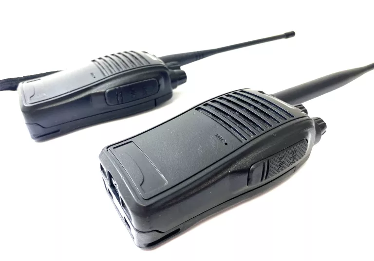 KRÓTKOFALÓWKA BAOFENG BF-888S X2 STACJA ŁADUJĄCA X2