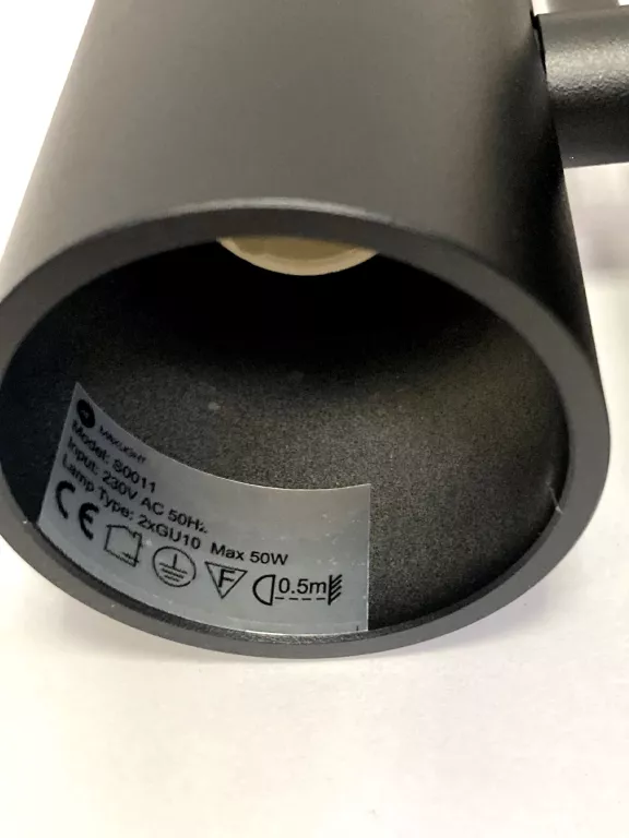 oprawa-szynowa-maxlight-s0011igla-kolor-czarny