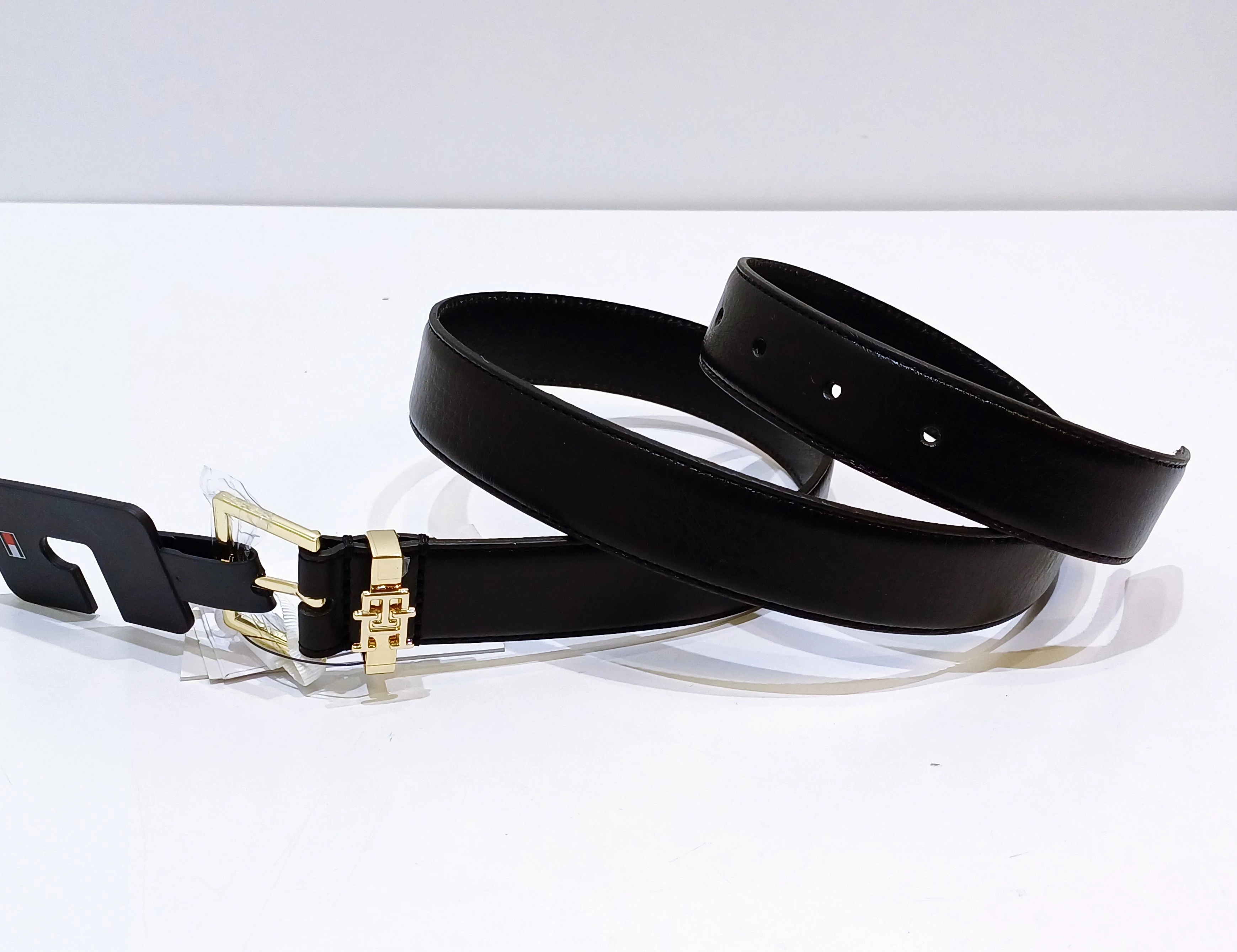 pasek-tommy-hilfiger-monogram-leather-square-buckle-belt-aw0aw16188-bds-ean-gtin-8720646511181