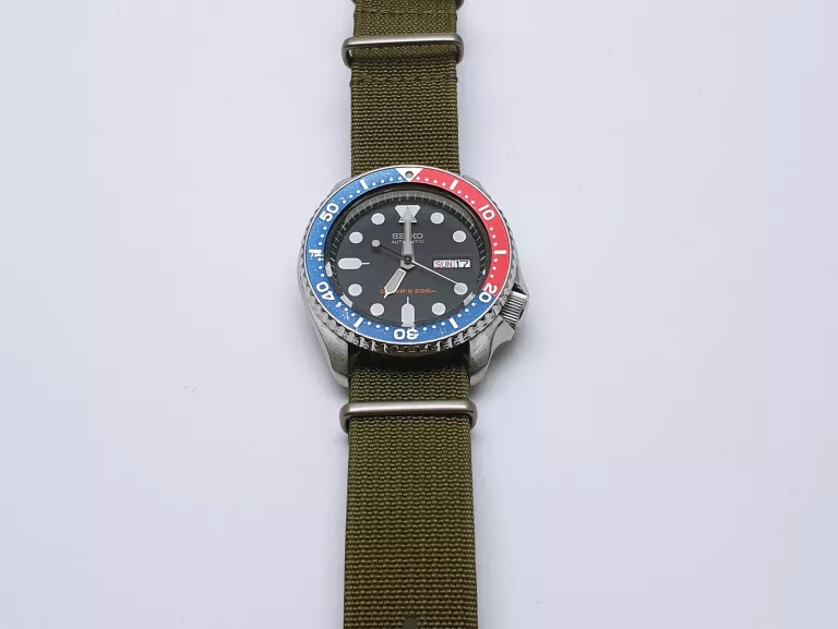 ZEGAREK AUTOMATYCZNY SEIKO SKX 009 PEPSI SCUBA DIVER