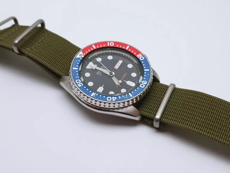 ZEGAREK AUTOMATYCZNY SEIKO SKX 009 PEPSI SCUBA DIVER