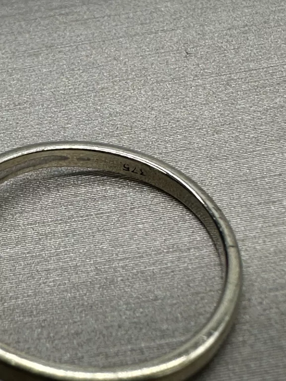 PIERSCIONEK PRÓBA 375 WAGA 1,43G ROZMIAR 9