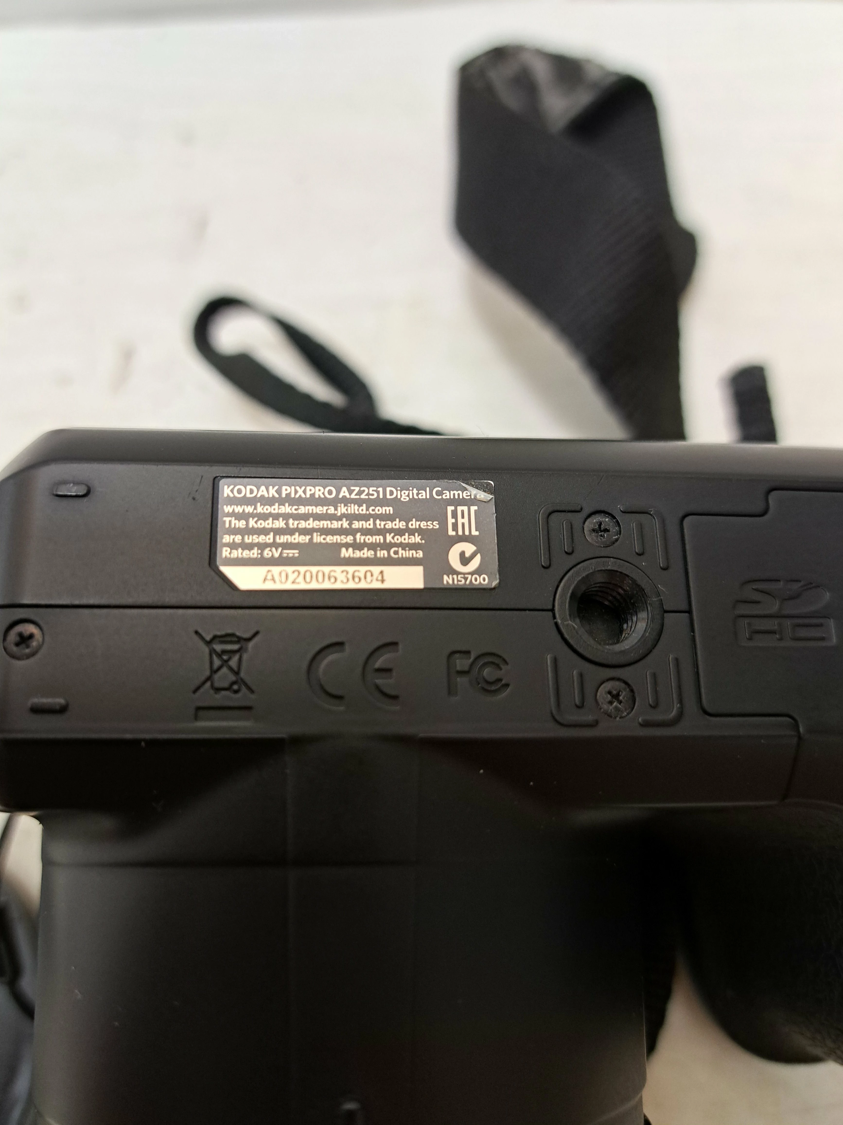 aparat-cyfrowy-kodak-az251-16-mpix-4x-zoom-polecam-jakosc-video-720p