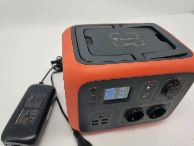 BLUETTI AC50S MOBILNA ELEKTROWNIA 500WH/300W