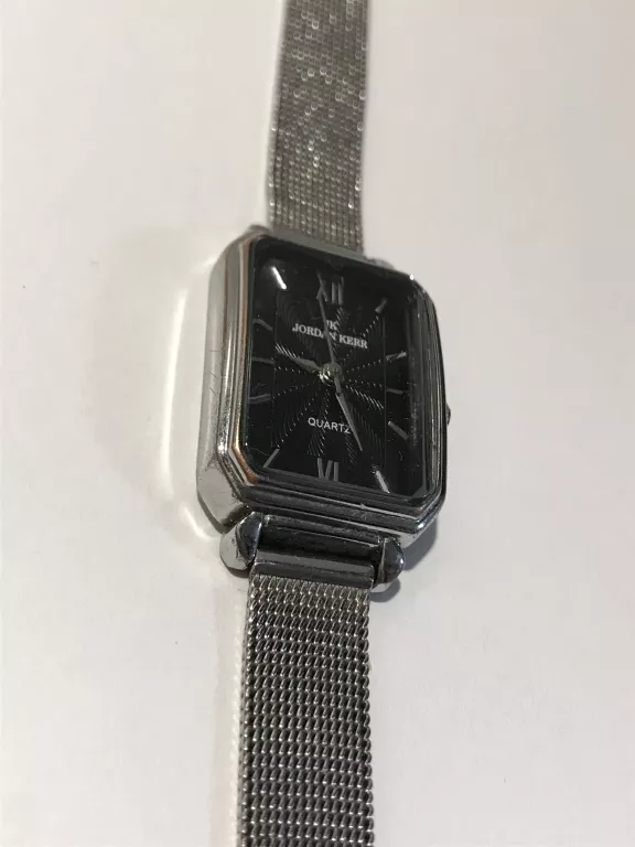 zegarek-srebny-jordan-kerr-osiedle-niepodleglosci-1-krakow