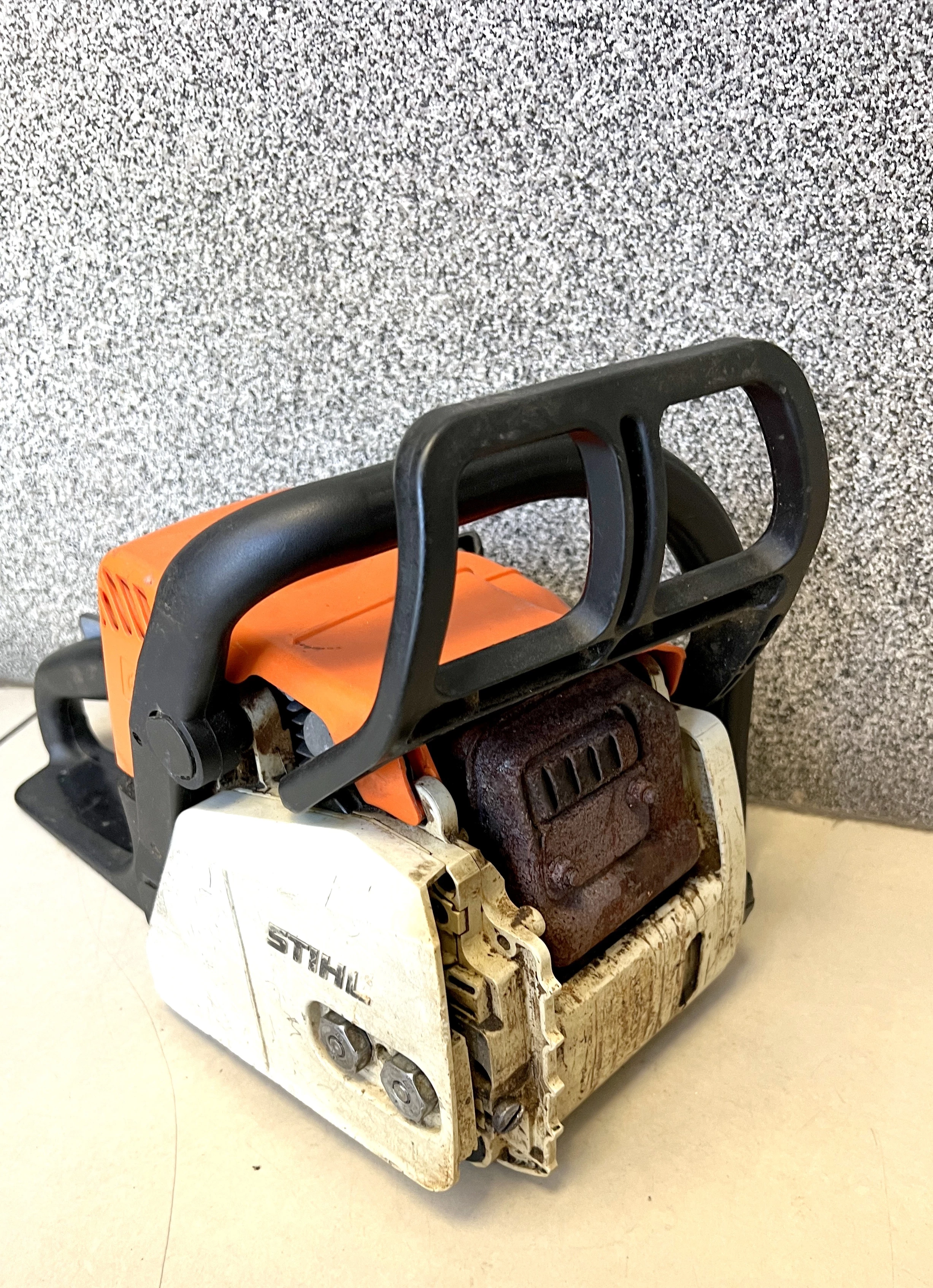 pila-stihl-ms-180-zasilanie-spalinowe