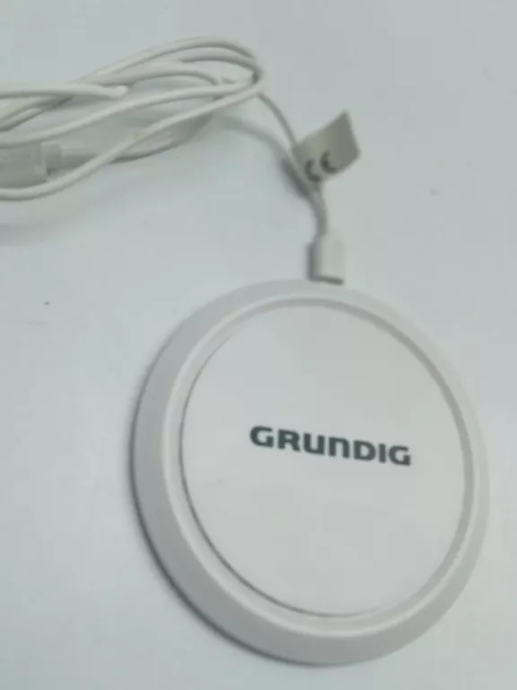 ŁADOWARKA BEZPRZEWODOWA GRUNDIG