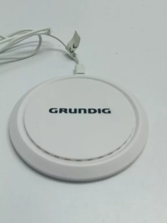 ŁADOWARKA BEZPRZEWODOWA GRUNDIG