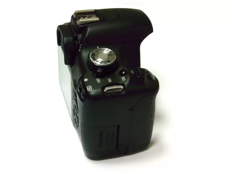 lustrzanka-canon-500d-4x-obiektyw-ladtor-kod-producenta-9120020772402