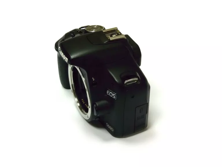 lustrzanka-canon-500d-4x-obiektyw-ladtor-model-eos-500d