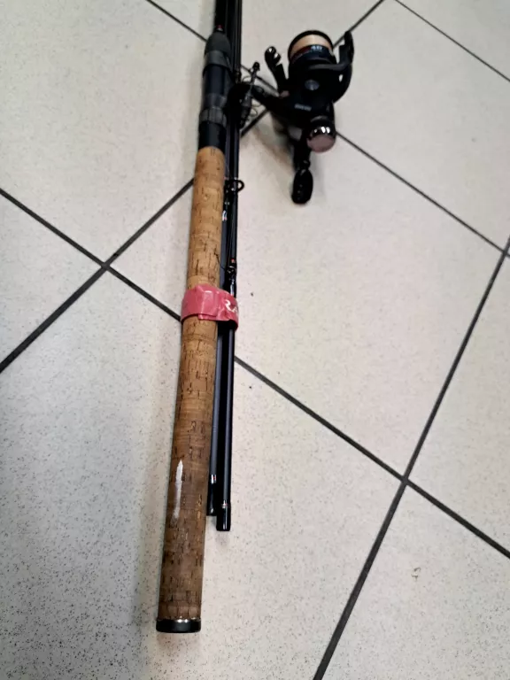 WĘDKA MIKADO X-PLODE MEDIUM FEEDER 390 +KOŁOWROTEK MISTRALL NEMO 4.0
