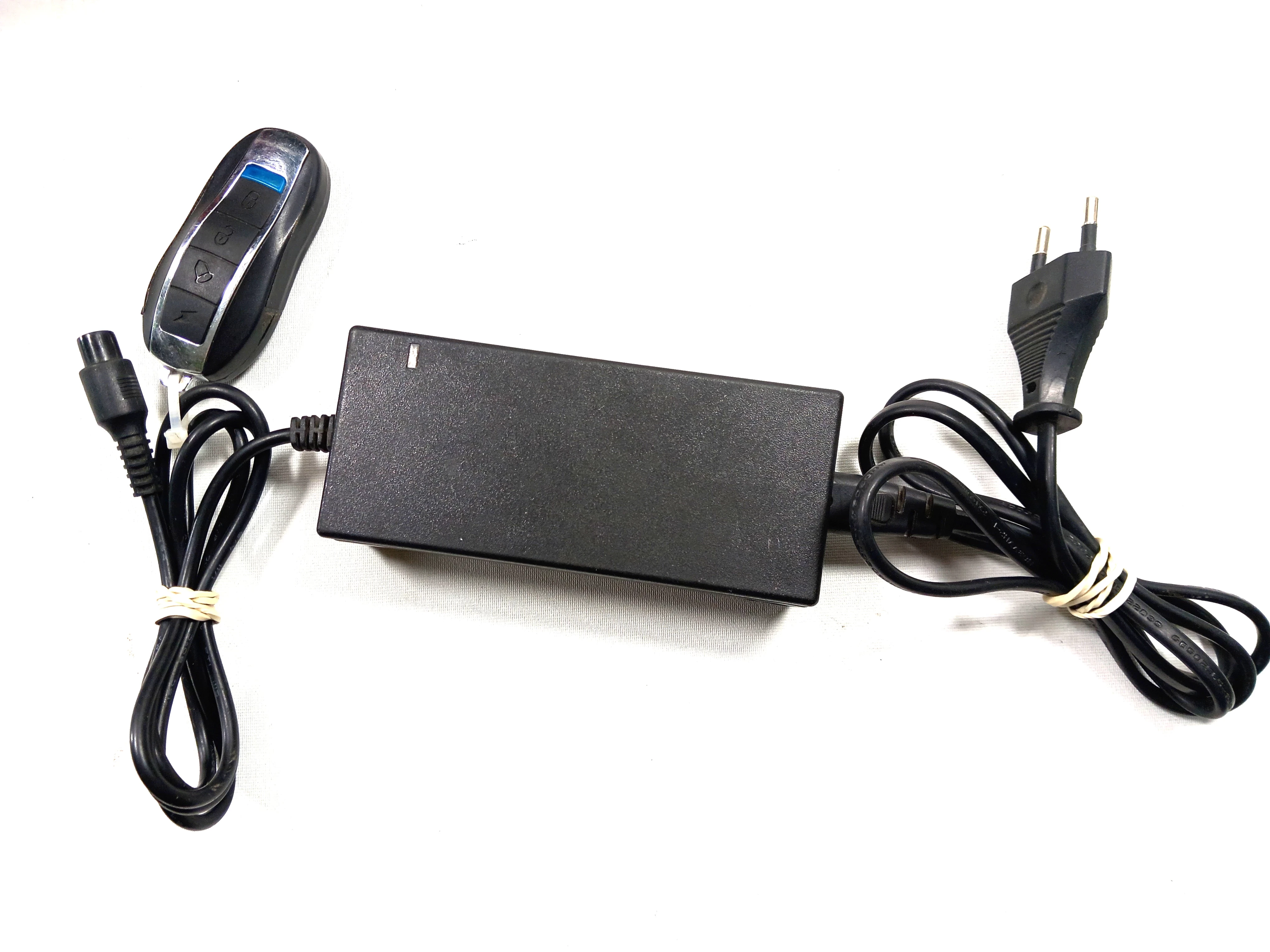 deskorolka-elektryczna-dwukolowa-oio-allroad-105-czerwona-kolor-inny