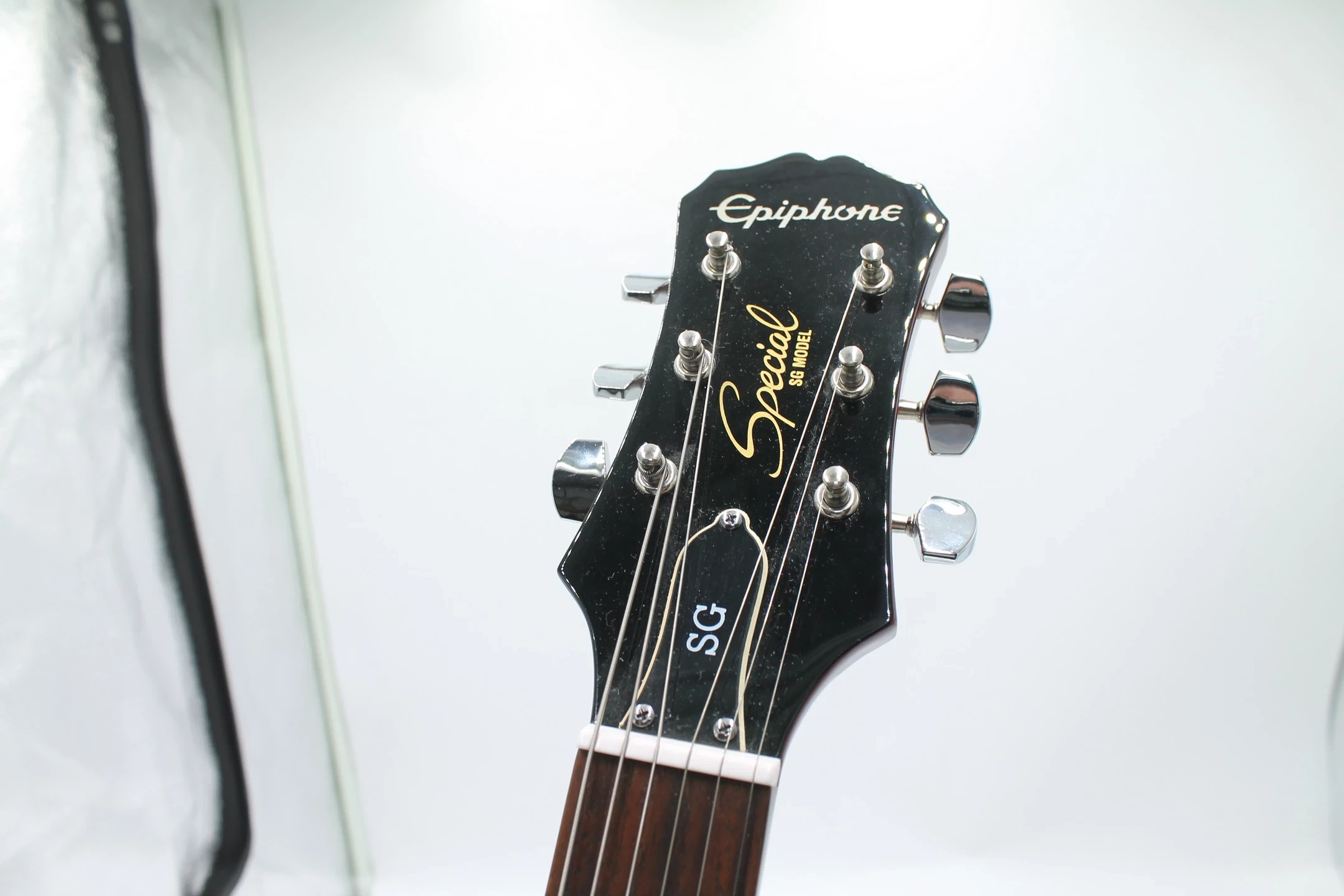 gitara-elektryczna-epiphone-sg-special-e1-chv-futeral-miekki-marka-epiphone