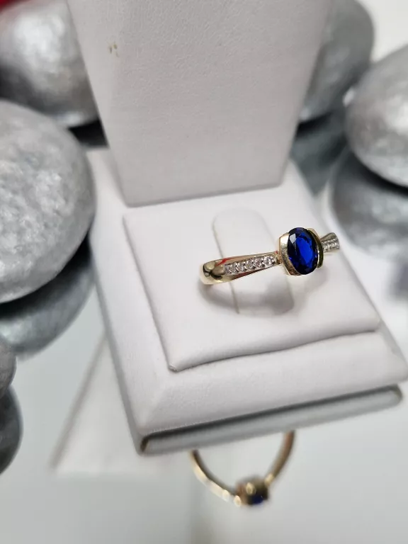 zloty-pierscionek-585285-z-niebieskim-oczkiem-i-cyrkoniami-ean-gtin-5903772003246