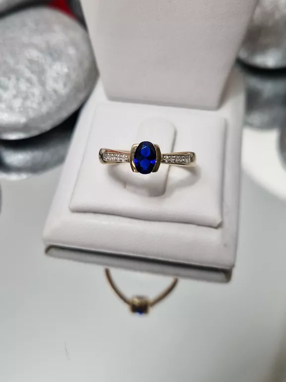 zloty-pierscionek-585285-z-niebieskim-oczkiem-i-cyrkoniami-3-maja-105-dabrowa-gornicza