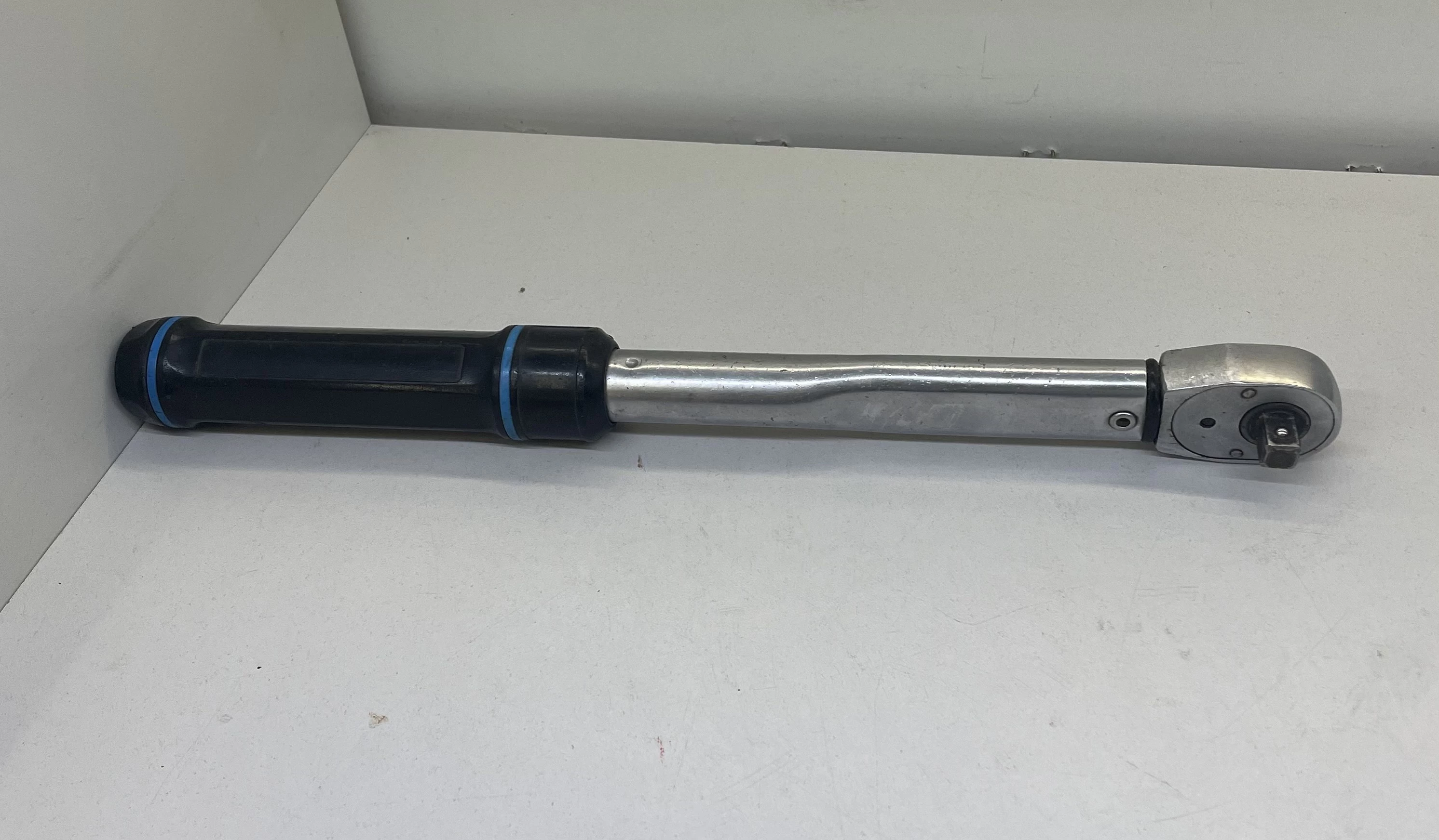 klucz-dynamometryczny-okrzei-8-bystrzyca-klodzka