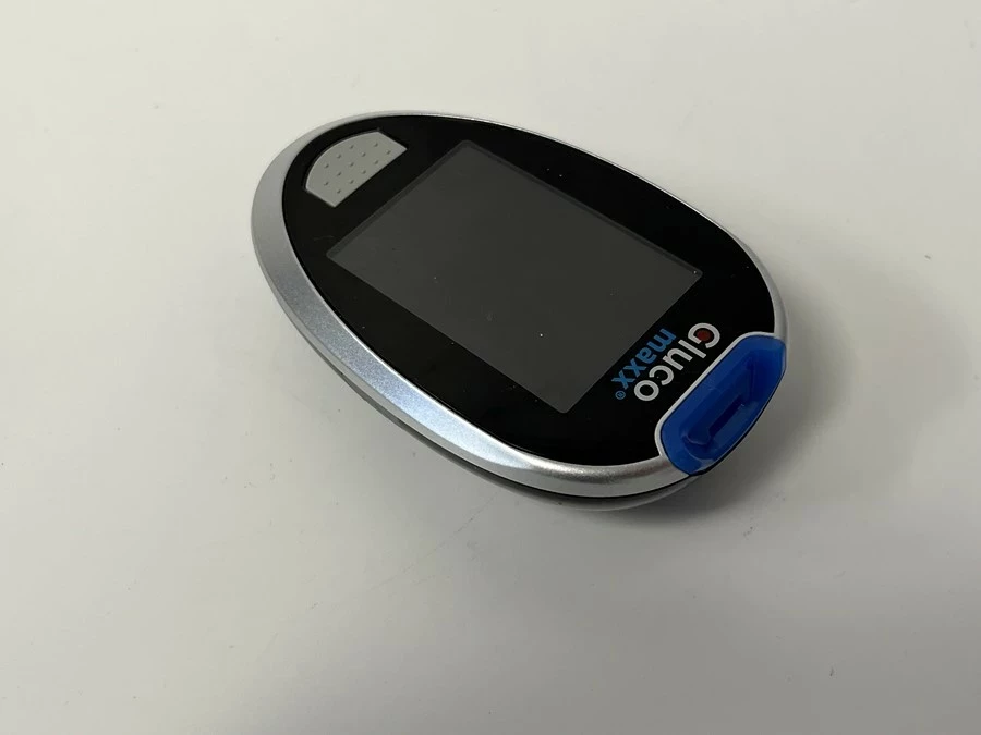 glukometr-gluco-maxx-pomiar-209290-1