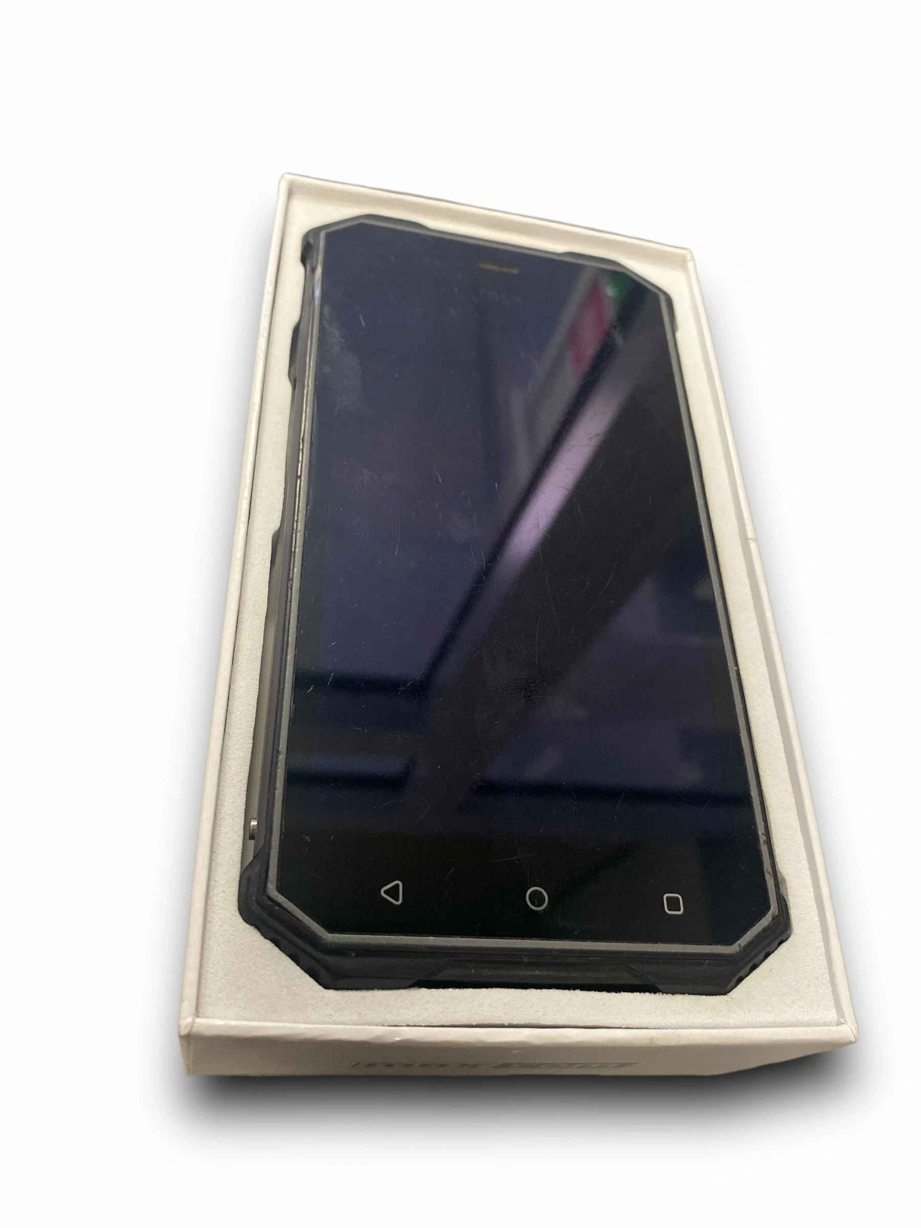 telefon-maxcom-ms457-216gb-na-czesci-kod-producenta-ms547