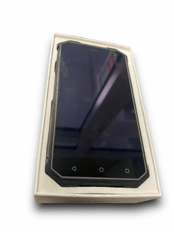 TELEFON MAXCOM MS457 2/16GB NA CZĘŚCI