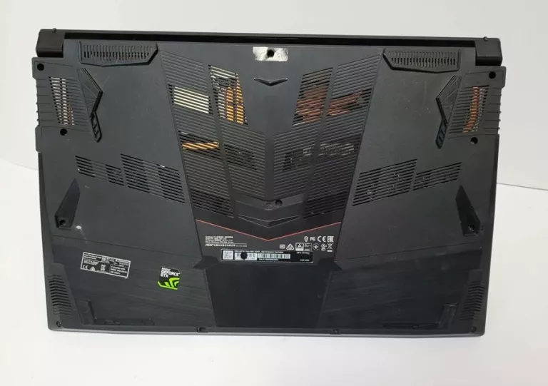 LAPTOP MSI GF75 THIN 85C I7/8/1256GB HDD+SSD ZESTAW
