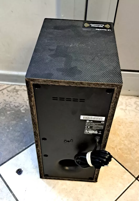SOUNDBAR LG NO.SN4/SUB/PILOT/OKABLOWANIE