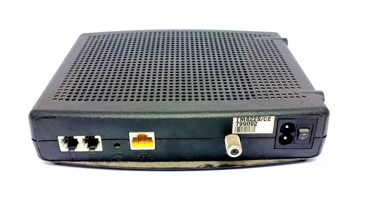 MODEM ARRIS TM822S