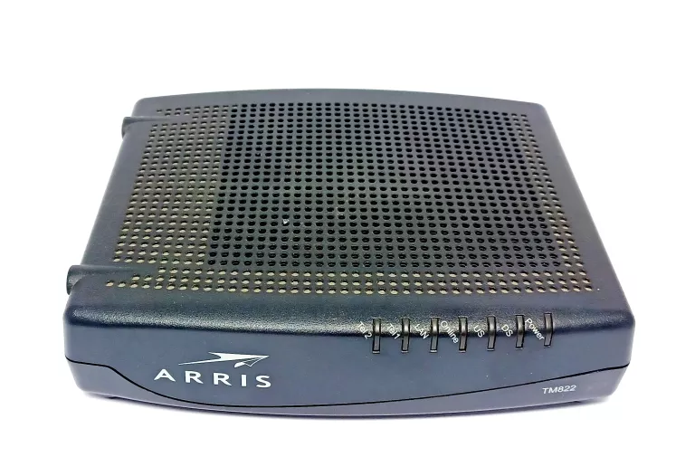 MODEM ARRIS TM822S