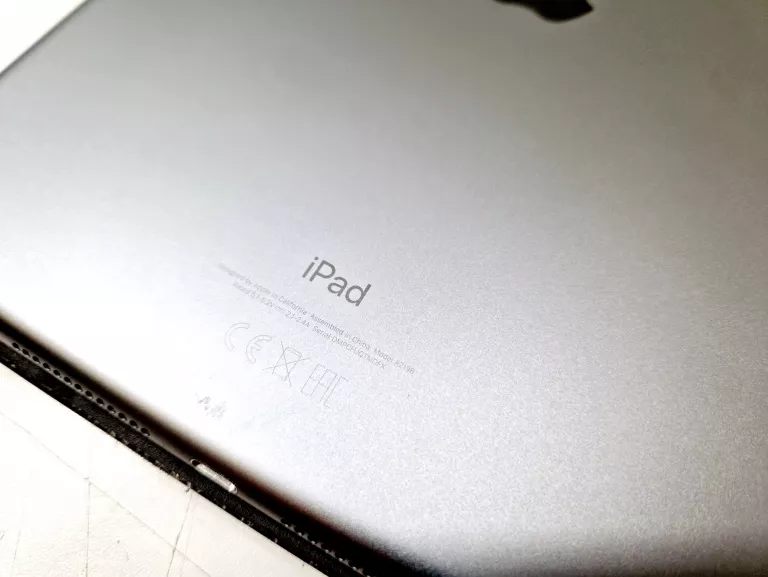 TABLET APPLE IPAD 7 GEN 128GB | MW6E2FD | A2198 | SZARY + ETUI