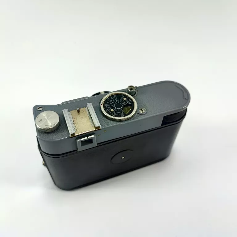 ANALOGOWY APARAT FOTOGRAFICZNY SMIENA 8