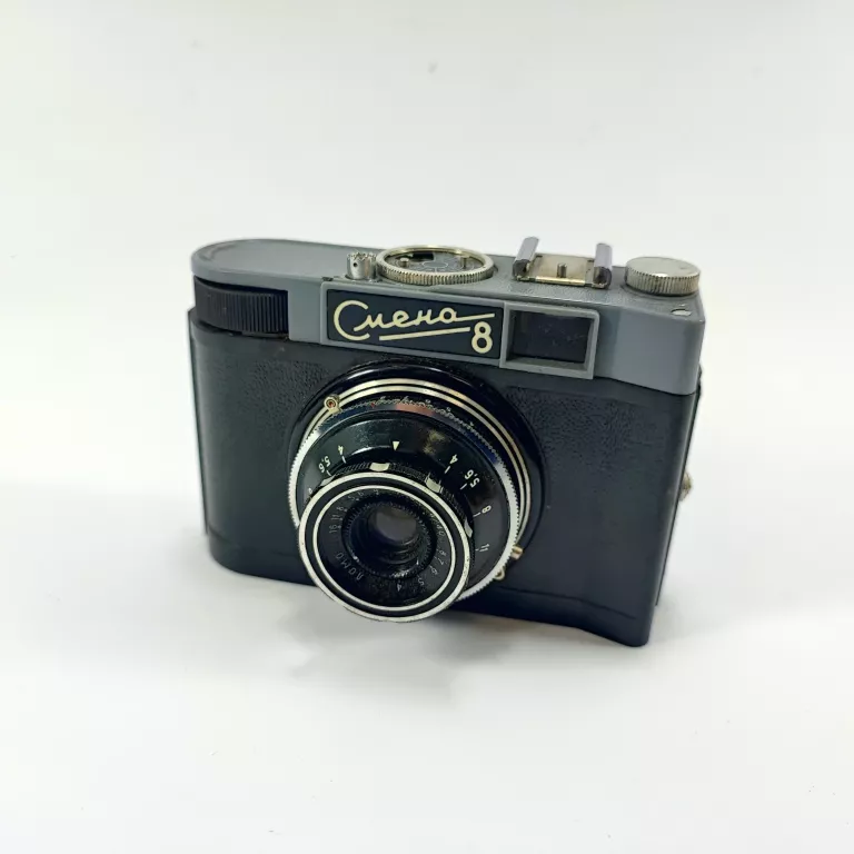 ANALOGOWY APARAT FOTOGRAFICZNY SMIENA 8