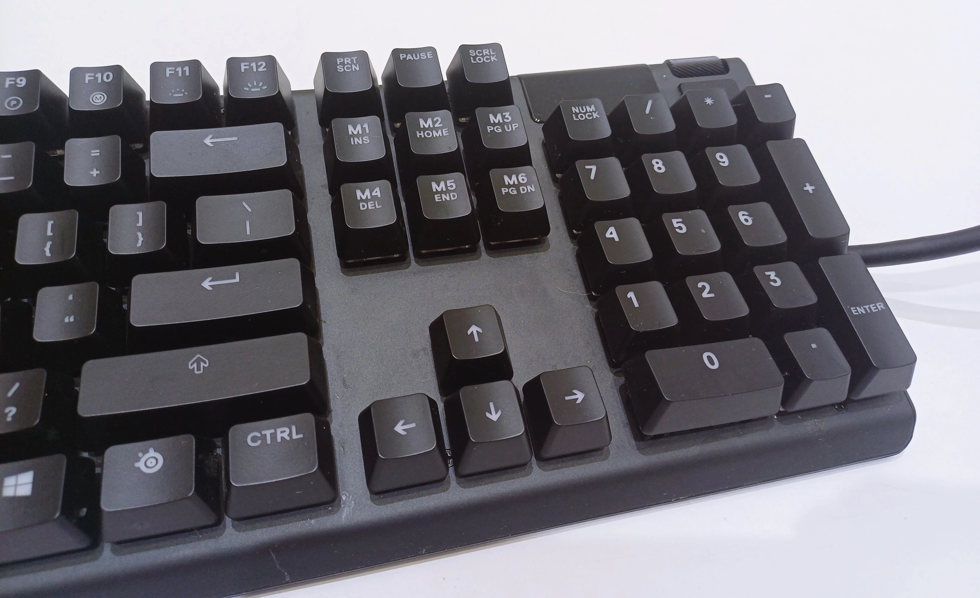 klawiatura-steelseries-apex-7-brown-switch-rgb-usb-typ-klawiatury-mechaniczna